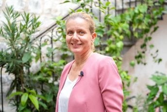 Popović: Želimo da naša djeca zasijaju svjetlošću palaca grada Kotora Popović: Želimo da naša djeca zasijaju svjetlošću palaca grada Kotora