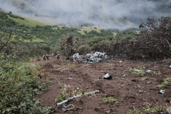 Pronađena olupina nestalog helikoptera i 17 tijela na Kamčatki Pronađena olupina nestalog helikoptera i 17 tijela na Kamčatki