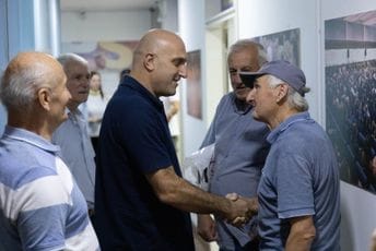 DPS: Sakupljeno oko 10.000 potpisa za listu "I riječju i djelom! – dr Nermin Abdić" DPS: Sakupljeno oko 10.000 potpisa za listu "I riječju i djelom! – dr Nermin Abdić"