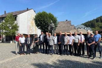 Radojević: Koliko god radili da sačuvamo uspomenu na Veljka Vlahovića, to nikada neće biti dovoljno... Radojević: Koliko god radili da sačuvamo uspomenu na Veljka Vlahovića, to nikada neće biti dovoljno...