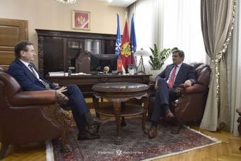 Ibrahimović sa Gerasimenkom: Crna Gora će nastaviti da podržava Ukrajinu u skladu sa svojim kapacitetima Ibrahimović sa Gerasimenkom: Crna Gora će nastaviti da podržava Ukrajinu u skladu sa svojim kapacitetima