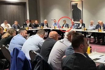 (FOTO) Nikolić: Mujović duže glasao DPS od mene, učestvovao u jednom od izbornih štabova na prethodnim lokalnim izborima (FOTO) Nikolić: Mujović duže glasao DPS od mene, učestvovao u jednom od izbornih štabova na prethodnim lokalnim izborima