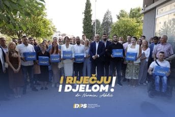 DPS večeras predstavlja listu “I riječju i djelom - dr Nermin Abdić" DPS večeras predstavlja listu “I riječju i djelom - dr Nermin Abdić"