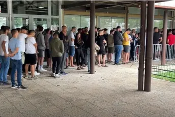 Dugački redovi za ulaznice: Veliko interesovanje za prvi meč naše reprezentacije u Nikšiću