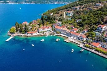 U Rosama počelo čišćenje hercegnovskog podmorja U Rosama počelo čišćenje hercegnovskog podmorja