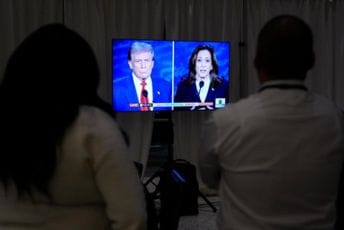 Debatu Haris i Trampa pratilo gotovo 60 miliona TV gledalaca Debatu Haris i Trampa pratilo gotovo 60 miliona TV gledalaca