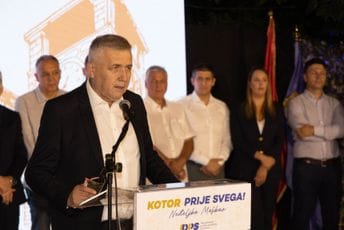Aprcović: Građani Kotora prepoznaju da ova gradska vlast od 2016. do danas nije uradila gotovo ništa Aprcović: Građani Kotora prepoznaju da ova gradska vlast od 2016. do danas nije uradila gotovo ništa