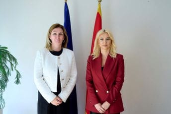 Gorčević sa Živković: Crna Gora ima plan da do 2026. zatvori sva pregovaračka poglavlja, potrebna ekspertska podrška UNDP- ja Gorčević sa Živković: Crna Gora ima plan da do 2026. zatvori sva pregovaračka poglavlja, potrebna ekspertska podrška UNDP- ja