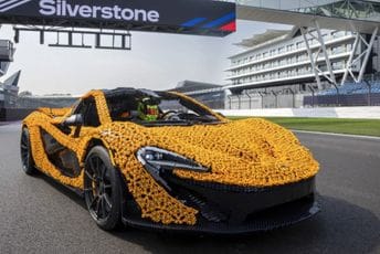 (VIDEO) Pogledajte kako izgleda McLaren P1 od Lego kockica