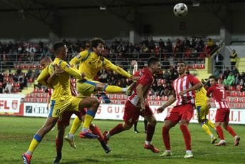 Sumnjiv gol na DG areni: Mladosti derbi, pitanje je da li je lopta prešla liniju