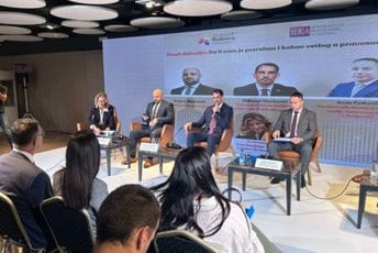 Komar: Skoro 80 odsto tužilaca i 71 odsto sudija prihvatilo bi da budu dio vetinga Komar: Skoro 80 odsto tužilaca i 71 odsto sudija prihvatilo bi da budu dio vetinga