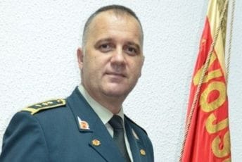 Generalu Dakoviću Legija zasluga