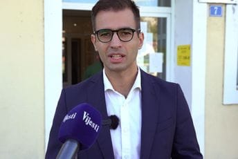 Mugoša: Naša politika superiorna u pogledu kvaliteta, očekujem odličan izborni rezultat Mugoša: Naša politika superiorna u pogledu kvaliteta, očekujem odličan izborni rezultat