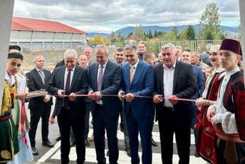 (FOTO) Savićević i Husović otvorili svlačionicu na stadionu Bandžovo brdo