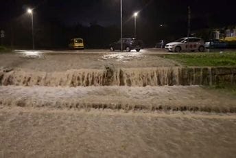 Nepogode stižu u našu regiju: Potop u Istri, velike padavine i u Rijeci sa okolinom