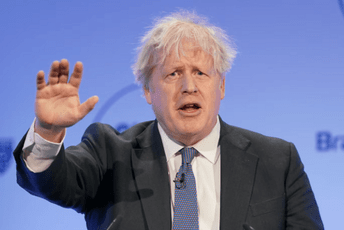 Džonson: Ukrajinci se bore kao heroji dok se mi na Zapadu nećkamo