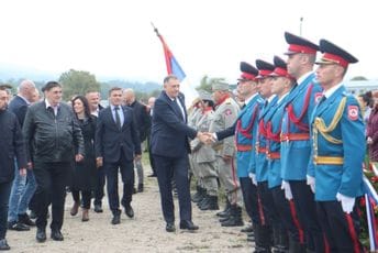 Dodik odao počast četnicima, američkog ambasadora nazvao izopačenim