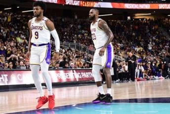 Istorija u NBA: Lebron i Broni prvi otac i sin na terenu u istom dresu