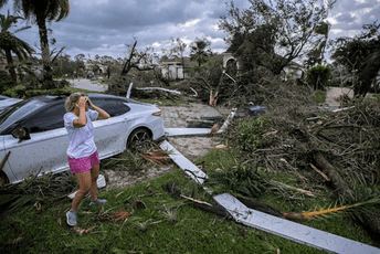 (FOTO) Uragan Milton odnio najmanje četiri žrtve, izazvao 19 tornada i uništio domove na Floridi
