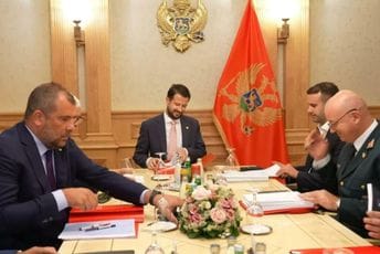 Danas sjednica Savjeta: Glavna tema Lazarevićevo pismo, pozvani i on i Krapović Danas sjednica Savjeta: Glavna tema Lazarevićevo pismo, pozvani i on i Krapović