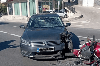 Sudar automobila i motora u Herceg Novom: Povrijeđena jedna osoba