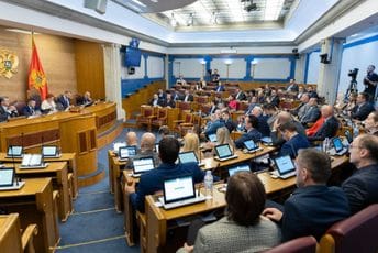 Poslanici nastavljaju sa radom: Danas treći dio prve sjednice