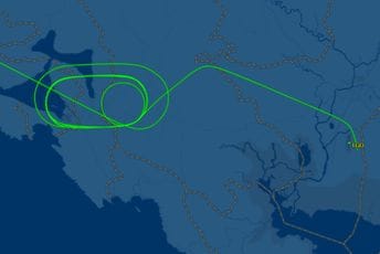 'Sokoli' jutros kružili skoro sat iznad Boke i Cetinja: Čekali da se otvori aerodrom u Podgorici