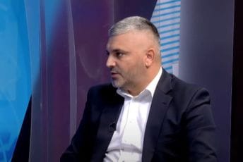 Mustajbašić: Popis potvrdio da Crnu Goru krasi građanski karakter, Zakon o dvojnom državljanstvu prijetnja suverenitetu države