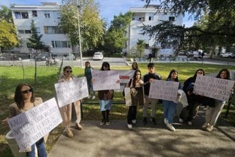 NVO Ruka šapi i sPAS: Tražimo hitnu reakciju Komunalne policije zbog mučenja životinja