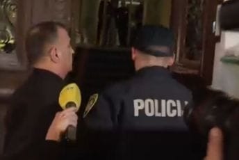 Smijenjeni hrvatski ministar u lisicama doveden na sud: "Dokazaću da nisam kriv" Smijenjeni hrvatski ministar u lisicama doveden na sud: "Dokazaću da nisam kriv"