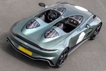 Na aukciji izuzetno rijedak Aston Martin V12 Speedster