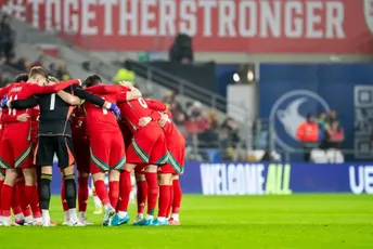 Nesvakidašnje scene: Na stadionu u Kardifu skandirali Crnoj Gori (VIDEO)