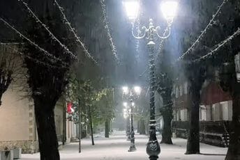 Oštetili novogodišnju rasvjetu u Kolašinu: Krivične prijave protiv dva maloljetnika