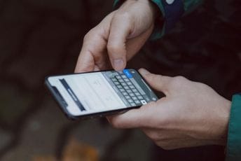 Pošta Crne Gore upozorava: Ne otvarajte sumnjive SMS poruke o pošiljkama