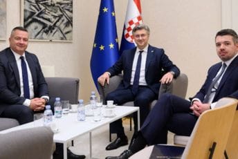 Plenković: Hrvatska će budno pratiti politička dešavanja u Crnoj Gori Plenković: Hrvatska će budno pratiti politička dešavanja u Crnoj Gori