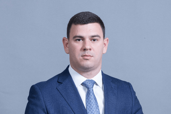 Jokić poručio Lutovcu: Bio je red da Dan nezavisnosti čestitate građanima Berana i Crne Gore