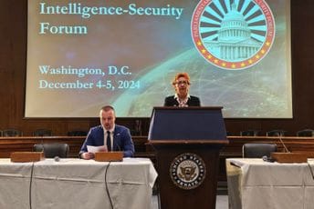 Popović u Senatu SAD: Tokom gotovo godinu dana rada nove vlasti rasvijetljeno je 95% svih krivičnih djela Popović u Senatu SAD: Tokom gotovo godinu dana rada nove vlasti rasvijetljeno je 95% svih krivičnih djela