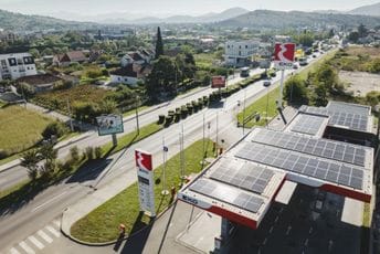 Posvećenost energetskoj održivosti: Jugopetrol instalira solarne panele na svojih 12  stanica do kraja sljedeće godine