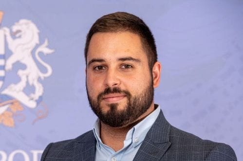 Arsović: Odbornici NSD, nekadašnjeg DF-a i Borovinić-Bojović su očigledno spremni da se odreknu trobojke u Podgorici