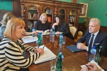 Pavličić i Satler: Delegacija EU snažan partner crnogorskog sudstva Pavličić i Satler: Delegacija EU snažan partner crnogorskog sudstva