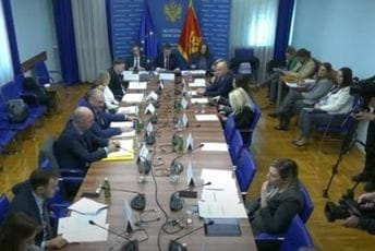 Zbog nestašice ljekova: Odbor će saslušati Šimuna, Vukovića, Kadića i Bogavca