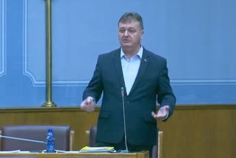 Aleksić: Vučurović sve radila po zakonu, vidjećemo ide li ministarstvo prosvete putem koji je trasirao DPS