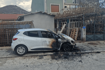 Cetinje: Gorio auto, sumnja se da je požar podmetnut