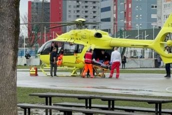 Zagreb: Učenik nožem napao učiteljicu i đake, povrijeđene evakuiše helikopter Hitne pomoći