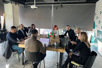 Počela realizacija projekta “Zajedno za LGBTIQ+ jednakost”: Kroz konkretne akcije do napretka u borbi za unapređenje prava LGBTIQ+ osoba Počela realizacija projekta “Zajedno za LGBTIQ+ jednakost”: Kroz konkretne akcije do napretka u borbi za unapređenje prava LGBTIQ+ osoba