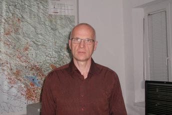 Čaveliš dobitnik prestižne MATA nagrade za doprinos razvoju i promociji novih tehnologija u Crnoj Gori Čaveliš dobitnik prestižne MATA nagrade za doprinos razvoju i promociji novih tehnologija u Crnoj Gori