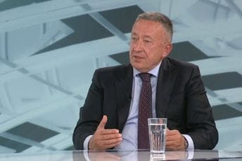 Spahović: Studenti se dobro drže, ali neko mora da im pritekne u pomoć