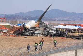 Južna Koreja: U avionskoj nesreći poginulo 179 osoba, preživjela dva putnika