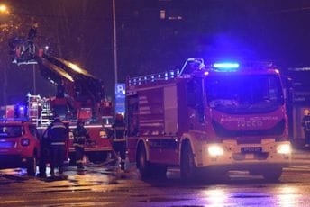 Lokalizovan požar u Čačku: Četiri osobe povrijeđene Lokalizovan požar u Čačku: Četiri osobe povrijeđene