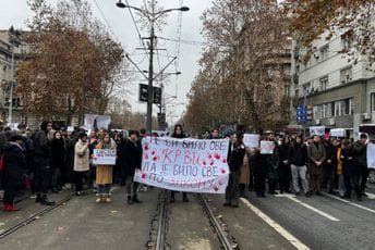 Beograd: Studenti odali počast i žrtvama sa Cetinja